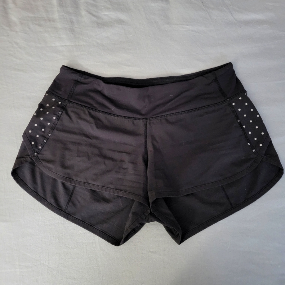 Lululemon running short